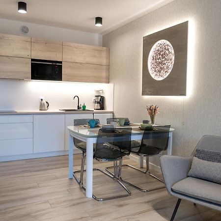 Platinium Moon - Przy Samym Morzu - Easy-Rent Apartments Rewal Eksteriør bilde
